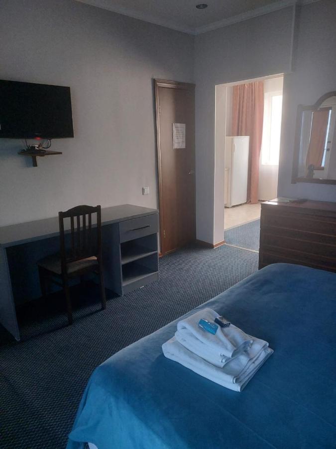 Victoria Hotel Aktau  Extérieur photo